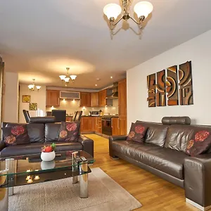 Apartment Pearl - Fountainbridge, Edinburgh